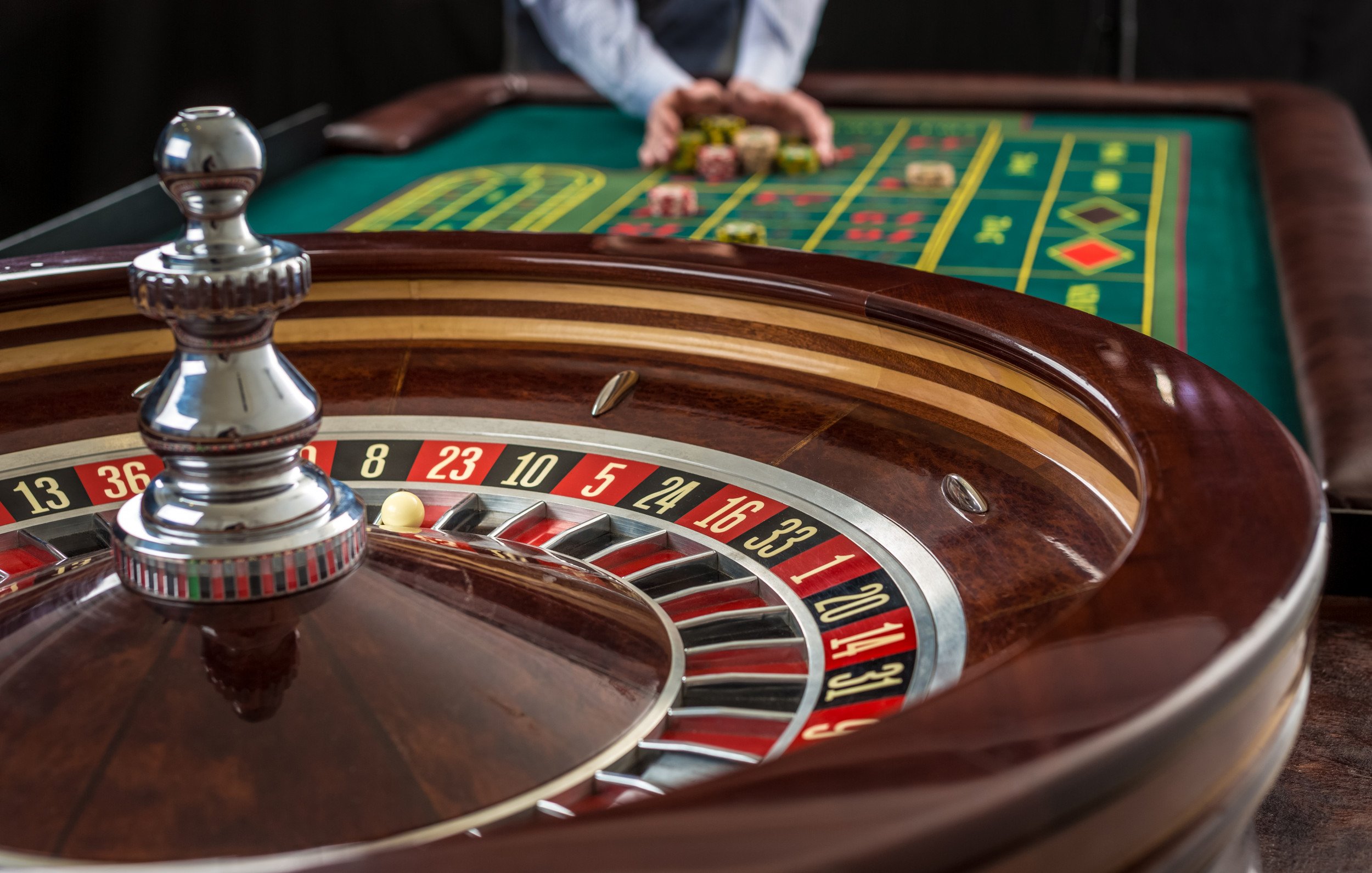 747agent game lobby showing casino-style slots and table games on mobile
